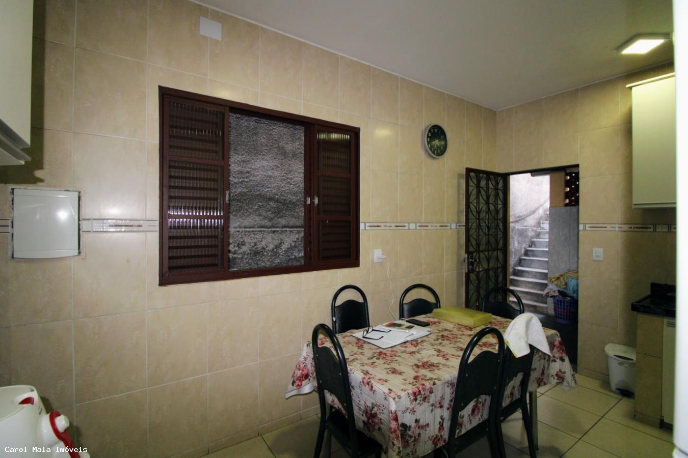 Casa à venda com 3 quartos, 250m² - Foto 23